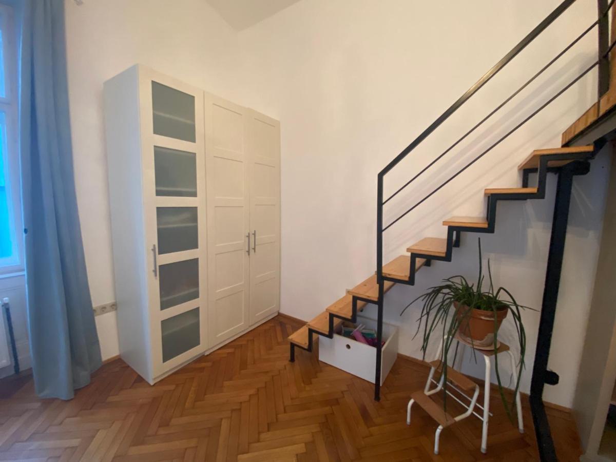 Charming Loft In Margareten District Of 비엔나 외부 사진